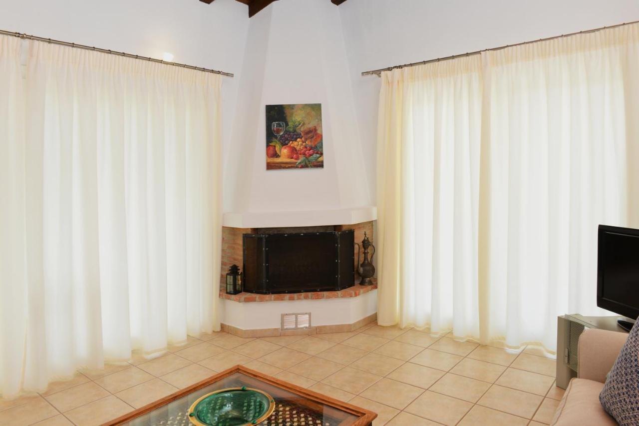 Kolios Orestis Suites מראה חיצוני תמונה